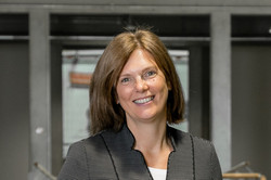 Hannelore Frank - Verwaltung